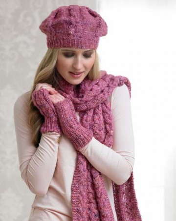 Secrets lue, skjerf og votter i Noro Silk Garden Solo