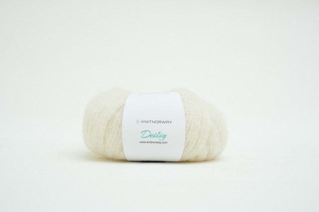 1700 Natural white